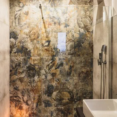 Olio Su Tela Bed & Breakfast Paliano