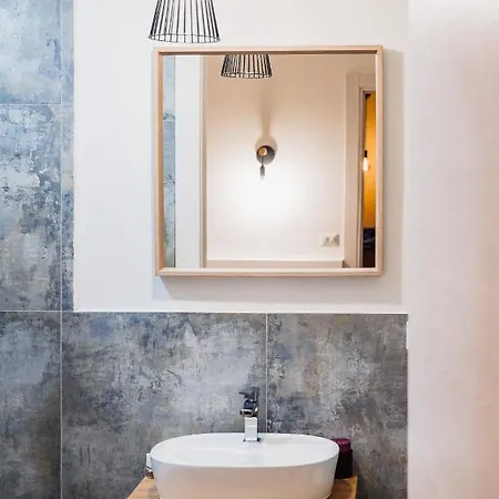 Olio Su Tela Bed & Breakfast